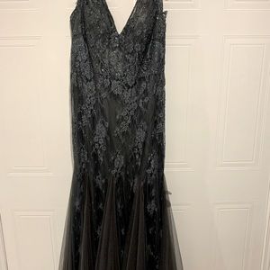 Ladies gorgeous evening gown- mother of the bride. Dark grey with sequence